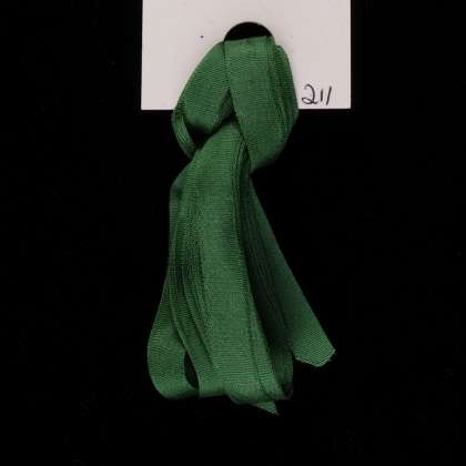  211 Triumph Green - Ribbon, 7mm: click to enlarge