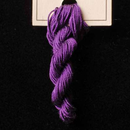  957 Italian Plum - Thread, Tranquility (fine cord): click to enlarge