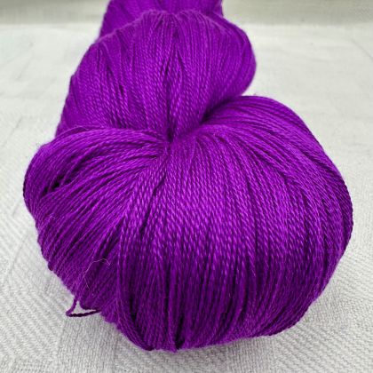 Color Now! - Taiyō Silk Yarn -  438 Magenta: click to enlarge