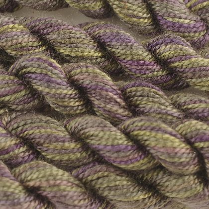      65 Roses® 'Rosa Calvaria' - Thread, Zen Shin (20/2 spun thread): click to enlarge