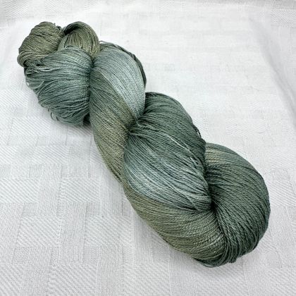65 Roses - Kiku Silk Yarn - Grasses 593: click to enlarge