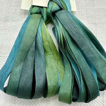      65 Roses® 'Sea Kelp' -  7mm Silk Ribbon: click to enlarge
