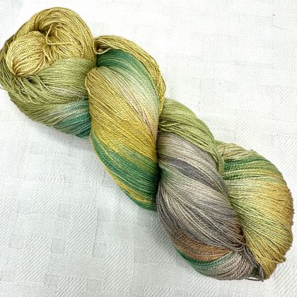 65 Roses - Kiku Silk Yarn - Wedding Bouquet 583: click to enlarge