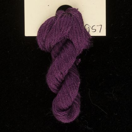  957 Italian Plum - Thread, Harmony (6-strand silk floss): click to enlarge