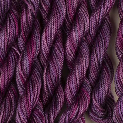      65 Roses® 'Reine des Violettes' - Thread, Tranquility (fine cord thread): click to enlarge