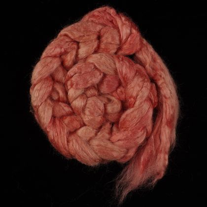 Rose Quartz - Hand-dyed Tussah Combed Top/Sliver 25g: click to enlarge
