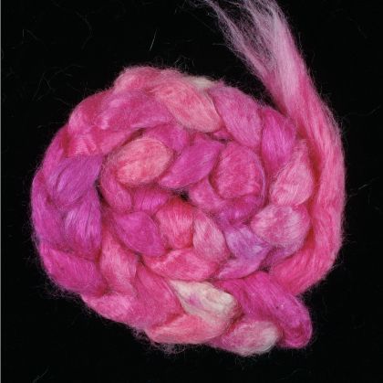 Salt Spring Island 'Screamin' Pinks' - Tussah Silk Combed Top/Sliver 25g: click to enlarge