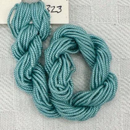  323 Saira's Jade - Thread, Shinju (#5 silk perle): click to enlarge