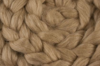 Silk / Camel (55%/45%) Combed Top/Sliver -  50g: click to enlarge