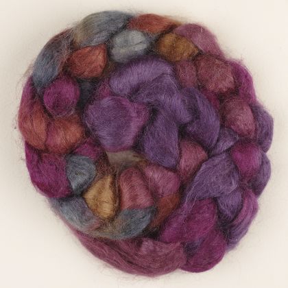 Salt Spring Island 'Twilight Valley' - Tussah Combed Top/Sliver 25g: click to enlarge